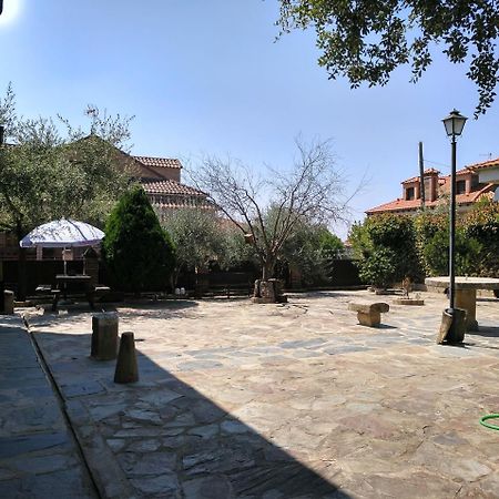 Casa Rural Pena Falcon Torrejón el Rubio Dış mekan fotoğraf