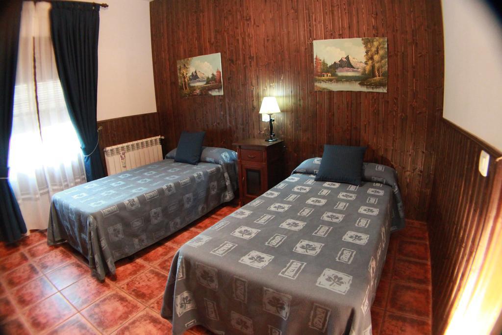 Casa Rural Pena Falcon Torrejón el Rubio Dış mekan fotoğraf