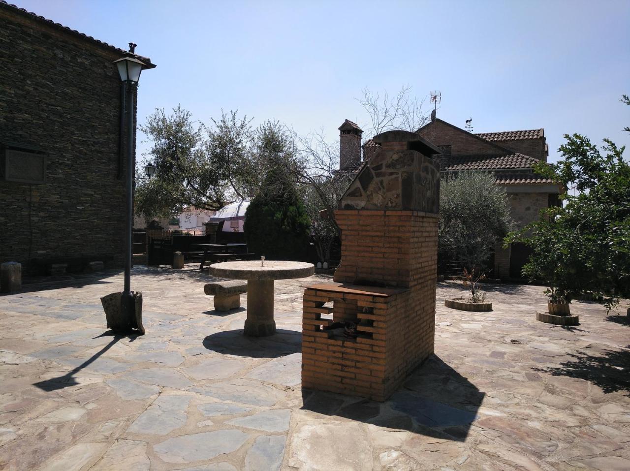 Casa Rural Pena Falcon Torrejón el Rubio Dış mekan fotoğraf